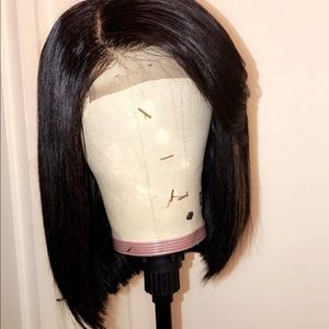 100% Brazilian bob wig (side part lace closure)